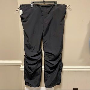 Just Polly Sz XL Black Windbreaker Pants 👖 Parachute Style NWT
